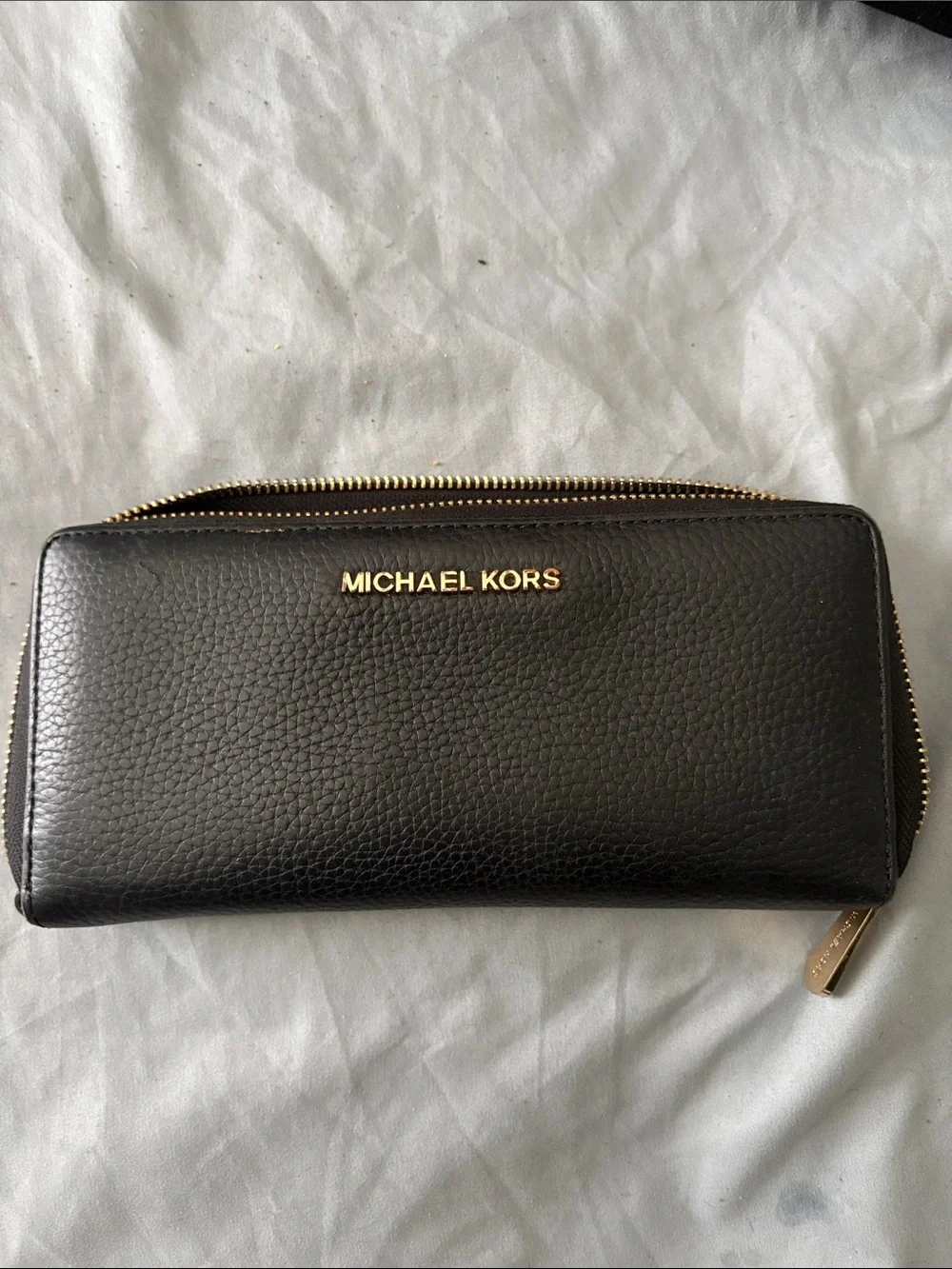 MICHAEL KORS Black Pebbled Leather Zip Wallet with Gold Hardware